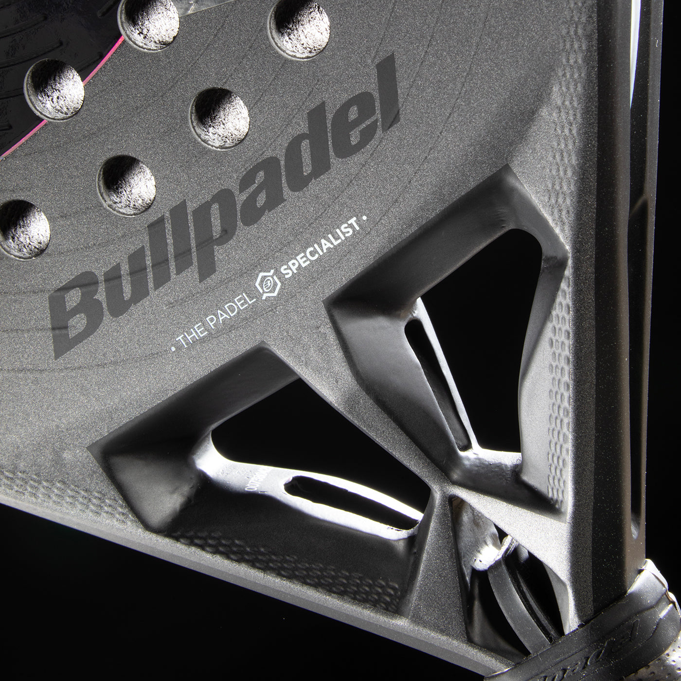 Bullpadel Hack 04 Hybrid 26 Throat